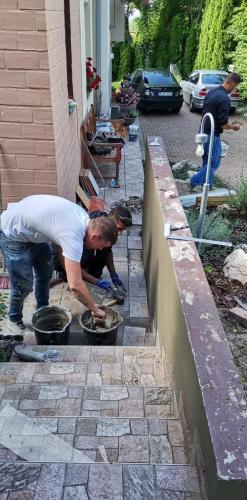 240871016 112632261130887 5200491836165560570 n