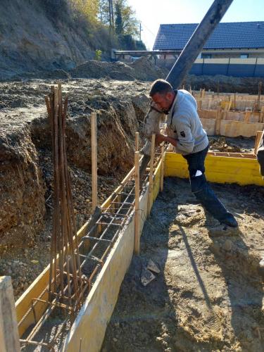 254998086 130781149315998 7737866674903909395 n