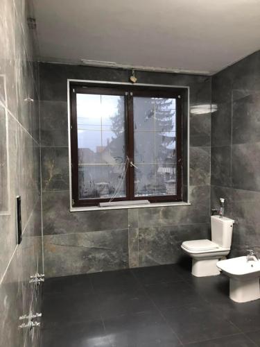 337542354 897082338189721 1760749917529246667 n